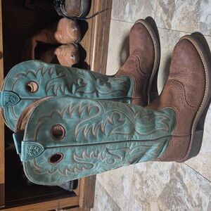Ariat 14” Heritage Buckaroo Tall Western Boots 14101 Brown Teal Leather 8.5B